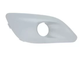 Рамка противотуманной фары правая Peugeot 308 T9 дорестайлинг 