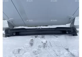 Усилитель бампера переднего Peugeot 406 рестайлинг