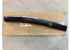 Молдинг бампера переднего левый Peugeot 406 рестайлинг