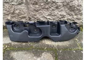 Кронштейн крепления бампера переднего правый Renault Duster I