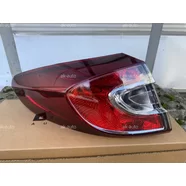 Фонарь задний внешний левый Renault Megane III (универсал)