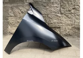 Крыло переднее правое Renault Megane III