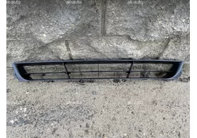 Решётка в бампер передний центральная нижняя Seat Cordoba I рестайлинг Phira