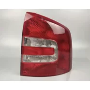 Фонарь задний правый Skoda Octavia A5 дорестайлинг (универсал)