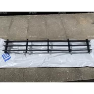 Решётка в бампер передний центральная Skoda Octavia A5 дорестайлинг TYG