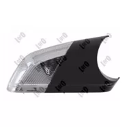 Повторитель поворота правый Skoda Octavia A5 дорестайлинг (с подсветкой двери)