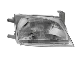 Фара передняя правая Suzuki Swift II рестайлинг