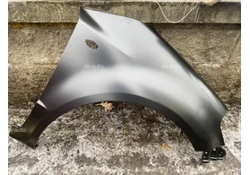 Крыло переднее правое Suzuki SX4 I (под повторитель)