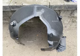 Подкрылок передний правый Tesla Model 3