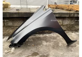 Крыло переднее левое Toyota Auris II E180