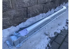 Порог левый Toyota Avensis T22