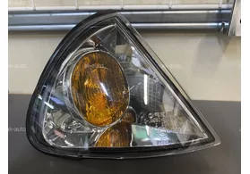 Фонарь указатель поворота передний правый Toyota Avensis T22 рестайлинг