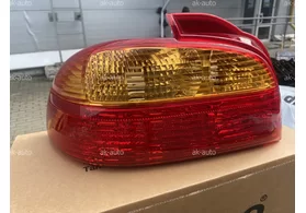 Фонарь задний левый Toyota Avensis T22 рестайлинг (седан)
