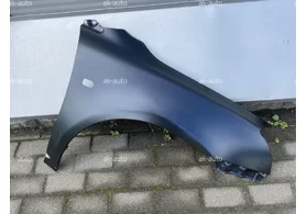 Крыло переднее правое Toyota Avensis T25 дорестайлинг (оцинковано)