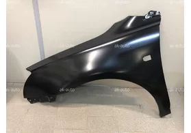 Крыло переднее левое Toyota Avensis T25 дорестайлинг 