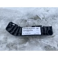 Крепление бампера переднего левое Toyota Camry XV40