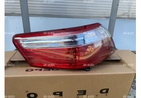 Фонарь задний левый наружный Camry XV40 дорестайлинг