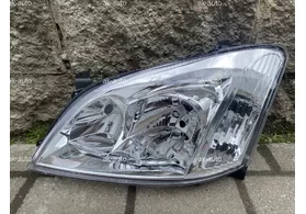 Фара передняя левая Toyota Corolla E120/E130 (хэтчбек) дорестайлинг