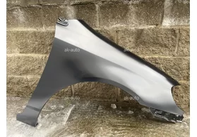 Крыло переднее правое Toyota Corolla E120/E130 (usa) без повторителя