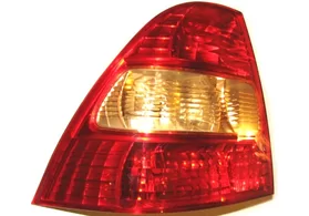 Фонарь задний левый Toyota Corolla E120/E130 (седан) дорестайлинг красно-жёлтый