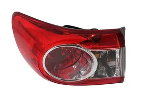 Фонарь задний левый наружный Toyota Corolla E140/E150 (седан) рестайлинг