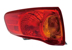 Фонарь задний левый наружный Toyota Corolla E140/E150 (седан) дорестайлинг