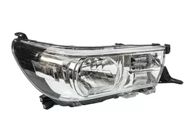 Фара передняя правая Toyota Hilux VIII дорестайлинг