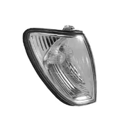 Указатель поворота передний правый Toyota Land Cruiser J100 дорестайлинг (белый)