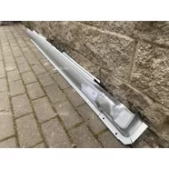 Порог правый Toyota Land Cruiser J100