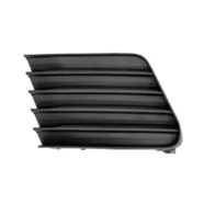 Заглушка в бампер передний левая Toyota Prius V(+) дорестайлинг