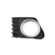 Решётка в бампер передний левая Toyota Prius V(+) дорестайлинг