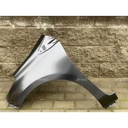 Крыло переднее левое Toyota Yaris XP130 хэтчбек