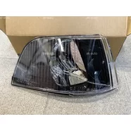 Указатель поворота передний правый Volvo S40 I рестайлинг (чёрный)