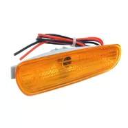 Повторитель поворота в крыло правый Volvo S40 I дорестайлинг (жёлтый)