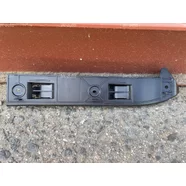 Кронштейн крепления бампера левый Volkswagen Jetta IV TYG