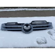 Решётка радиатора Volkswagen Golf V 