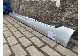 Порог левый Volkswagen Golf VI (5 дв.)