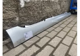 Порог правый Volkswagen Golf VI (5 дв.)