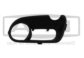 Рамка противотуманной фары в бампер передний правая Volkswagen Touareg I дорестайлинг